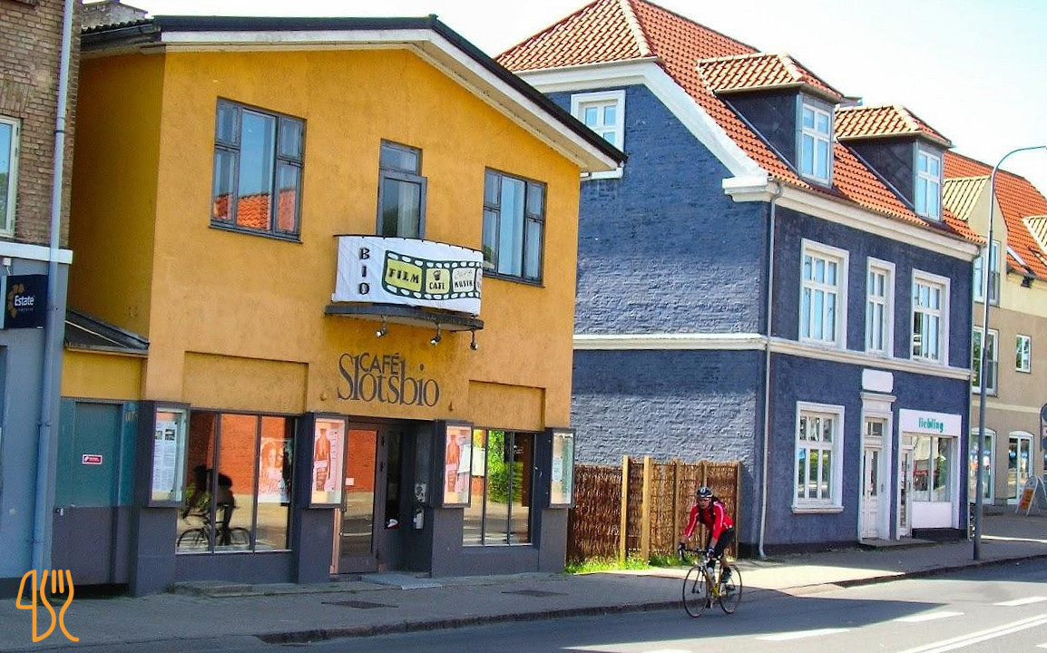 Café Slotsbio Udenfor