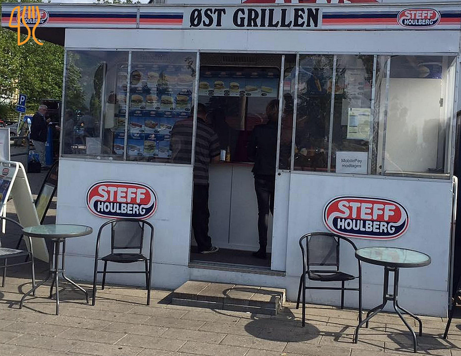 Østgrillen Pølsevogn Udenfor