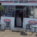 Østgrillen Pølsevogn Udenfor