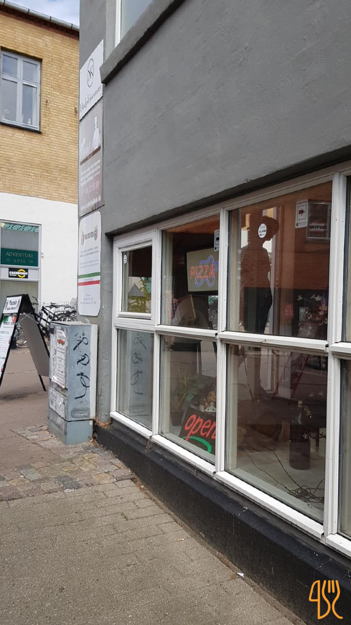 Piccola Italia Pizzaria Udenfor