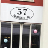 57 Burger Og Øl Udenfor