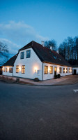 Strandmøllekroen outside