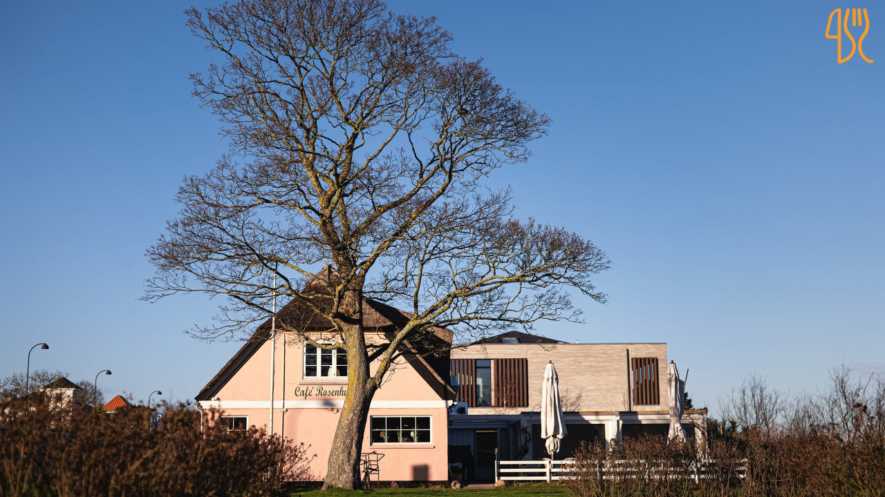Rosenhuset Udenfor