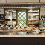 Sixth Frederik Inn Udenfor