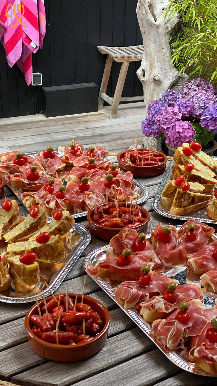 El Meson Canario Paellas Og Tapas Mad