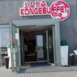 Tokyo Hut Udenfor