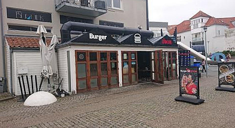 Pizza Antalya Udenfor