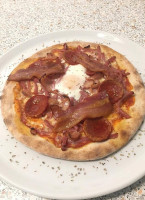 Gourmet Pizza Pasta Grill food