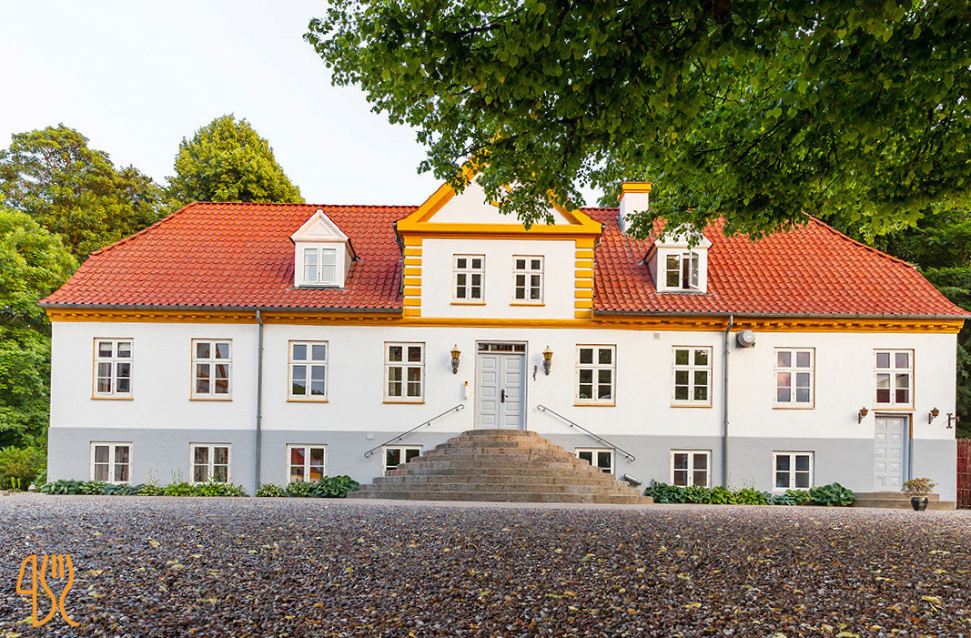 Bramslevgaard Udenfor