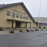 Sortebakkehallerne Udenfor