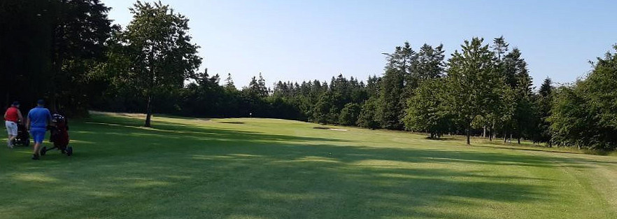 Cafe19 Brande Golfklub Udenfor
