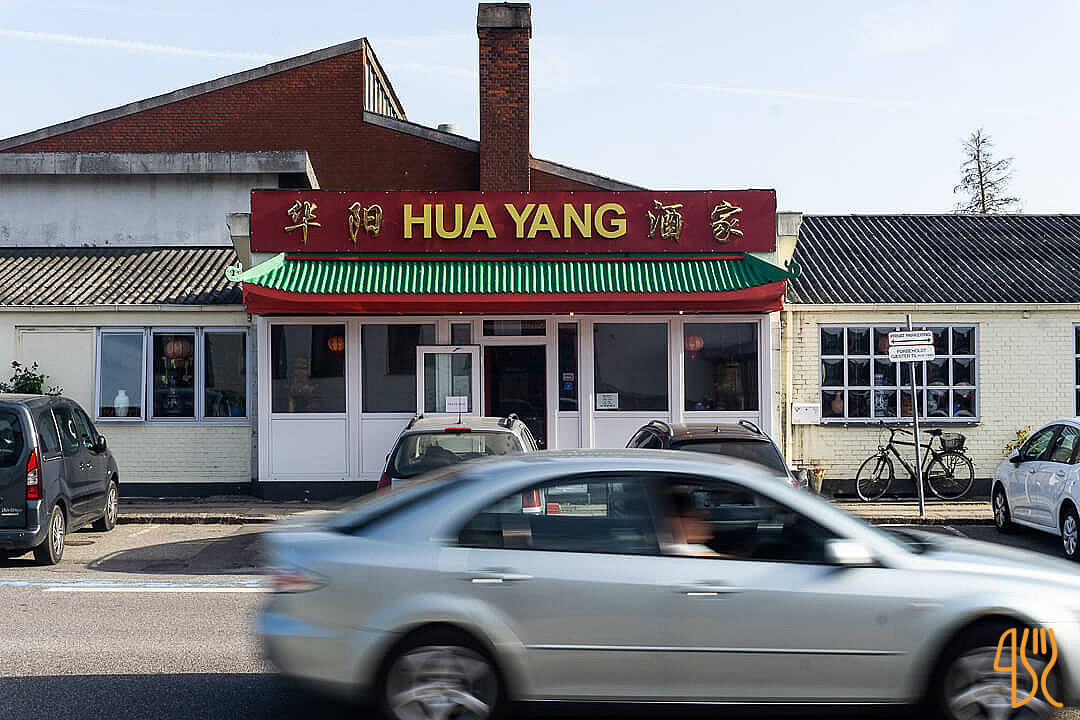 Hua Yang Udenfor