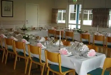 Rosenvaengets Selskabslokaler Inde