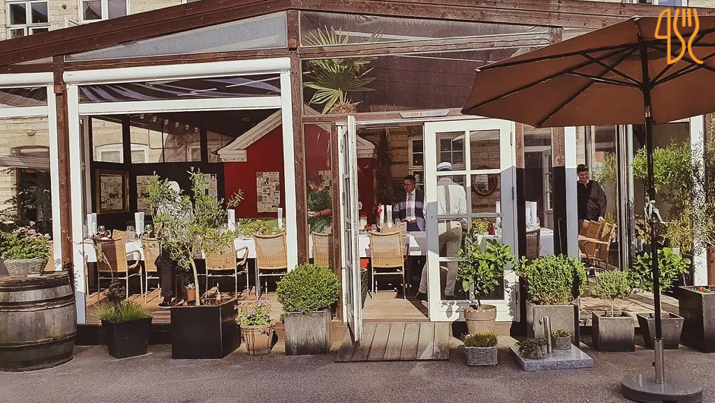 Cafe Algade Udenfor