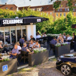 Nurs Burger Steakhouse Udenfor