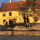Kystens Perle Udenfor