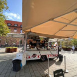 Lenes Streetfood Udenfor