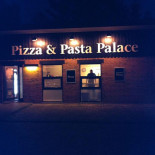 Pizza Pasta Palece Udenfor