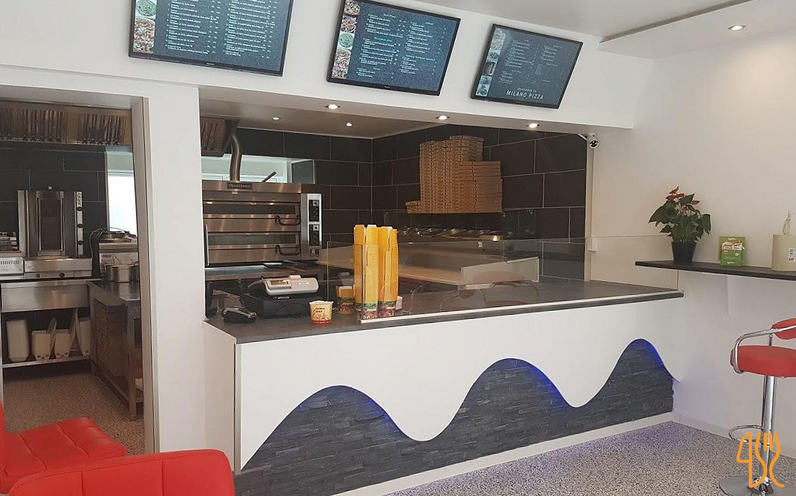 Milano Pizza Udenfor