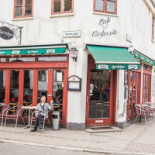 Café Vestergade 42 Udenfor