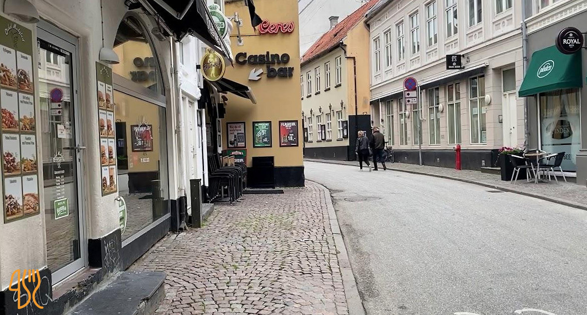 Pinden Udenfor