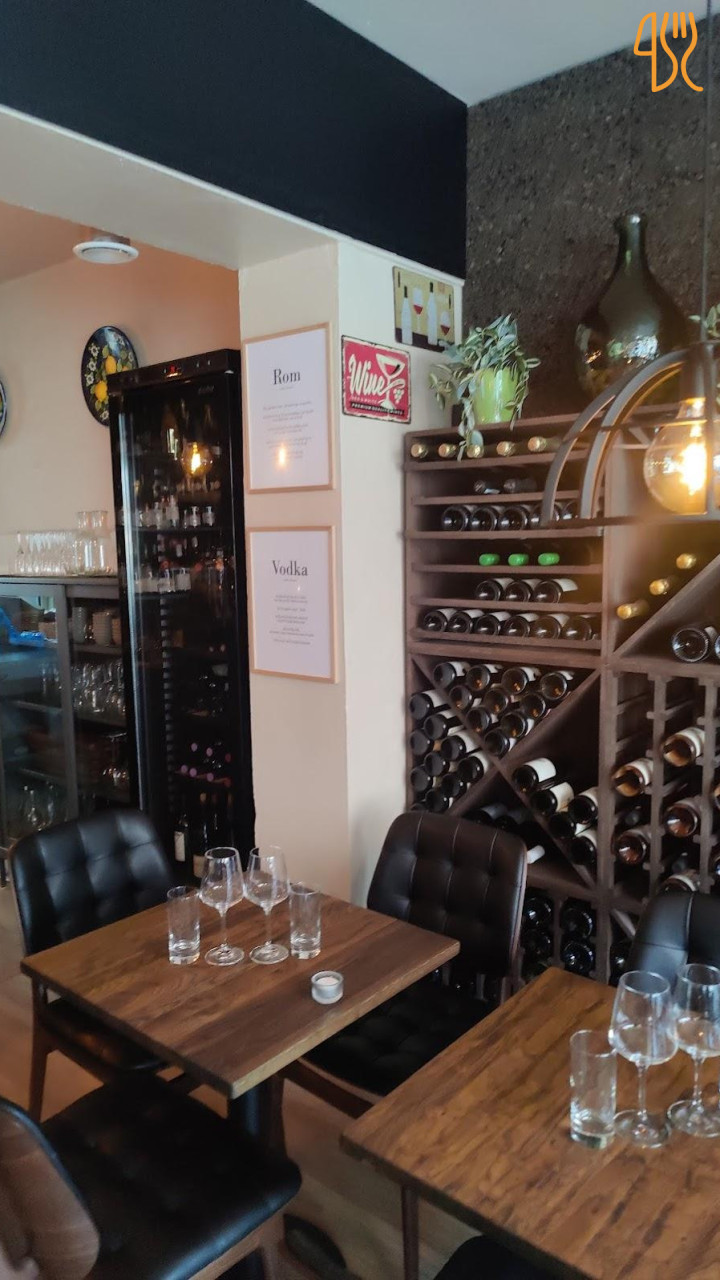 Le Petit Bistro Sinatra Inde