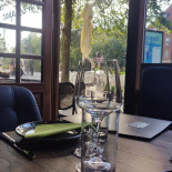 Le Petit Bistro Sinatra Inde