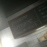 De Fyrretyve Roevere Menu
