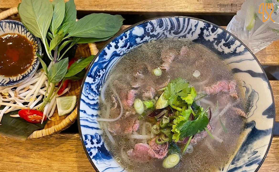 Viet Food Street Kitchen Mad