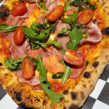 Bello Pizza Club Mad