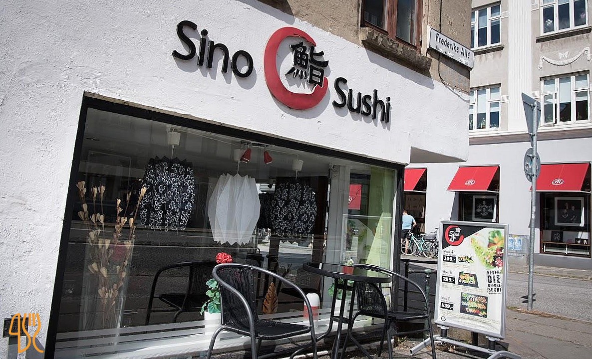 Sino Sushi Udenfor