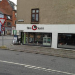 Sino Sushi Udenfor