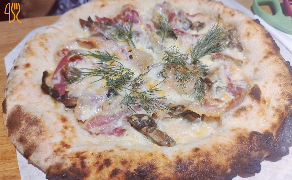 Surdejspizzeria Mad