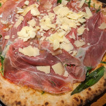 Surdejspizzeria Mad
