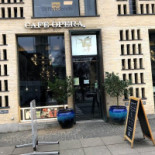 Café Opera Udenfor