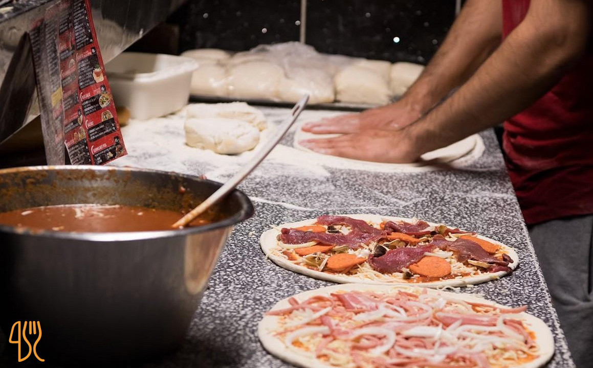 Pizza Day And Night Mad