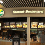 Sunset Boulevard Udenfor
