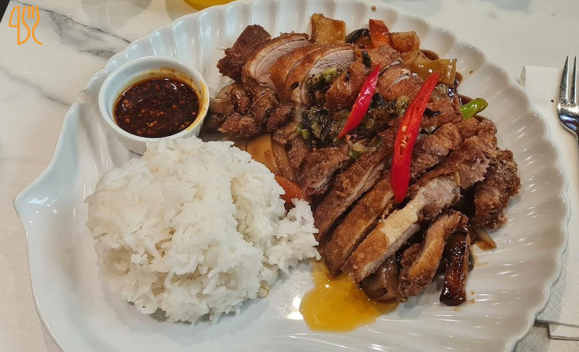 Lotus Vietnamese Kitchen Mad