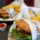 Carl's Jr Mad