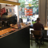 Byens Forlag Og Cafe Inde