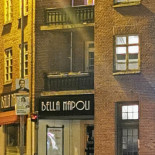 Bella Napoli Udenfor