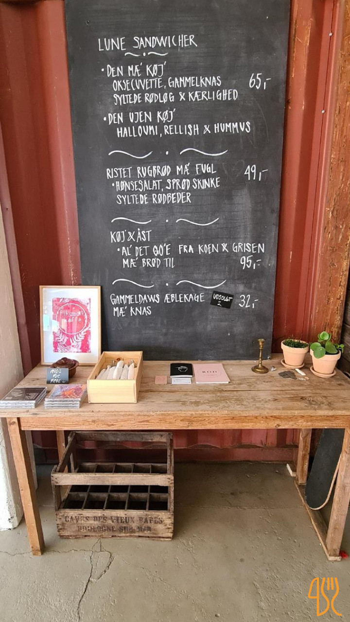 Fikumdik Kaffe Menu