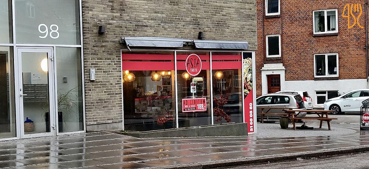 Asiataste Udenfor
