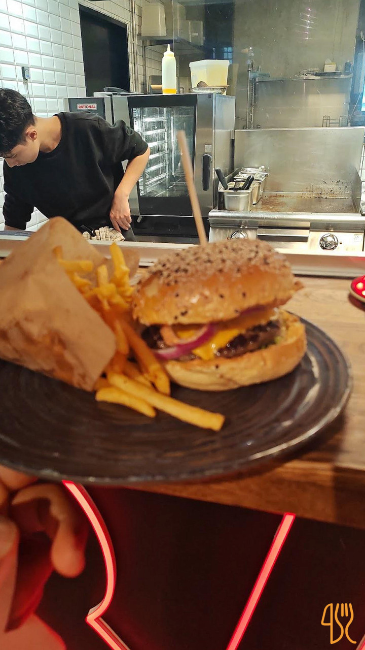 Craft Burger Mad