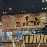 Al Sultan Udenfor