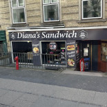 Dianas Sandwich Udenfor