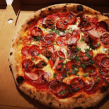 Spröd Sprød Pizza Mad