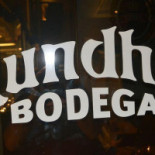 Rundhøj Bodega Logo