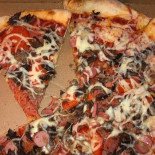 Al Rayes Pizza Manakish Mad