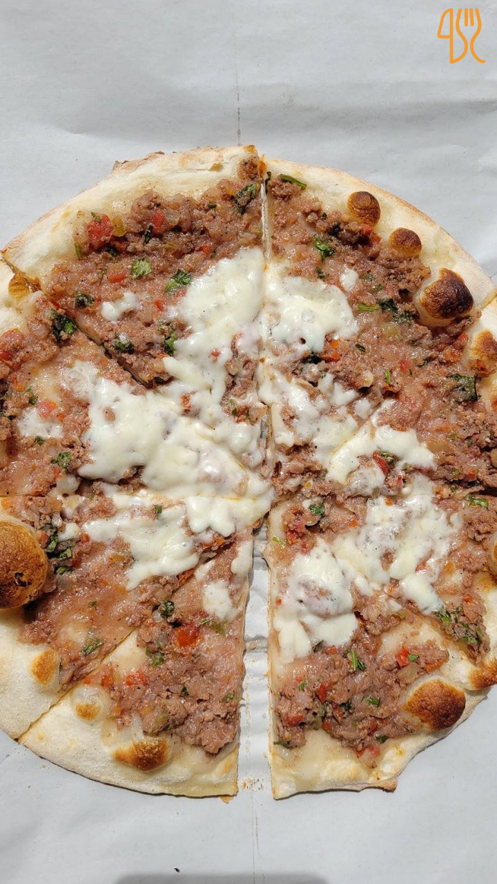 Al Rayes Pizza Manakish Mad